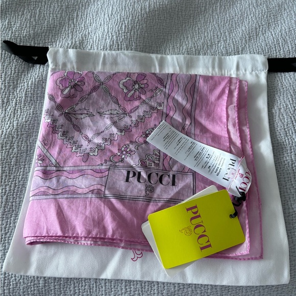 Emilio Pucci Pink Floral Scarf - Picture 2 of 2
